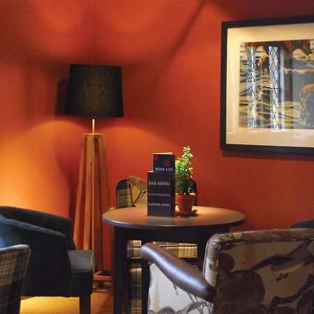The Broadway Hotel Екстер'єр фото